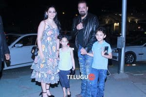 Sanjay Dutt & Manyata Celebrate Wedding Anniversary