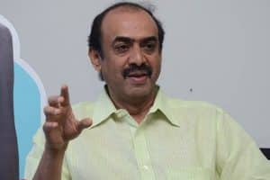 Suresh Babu car accident, Family of 3 injured severely