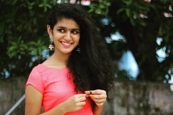 'Wink' girl Priya Prakash Varrier to debut in Telugu