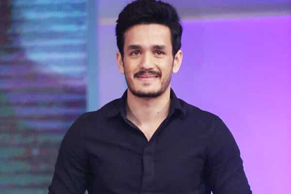 Akhil turning a lover boy again