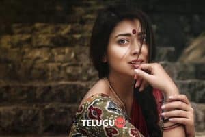 Shriya Saran look from Aata Nade Veta Nade