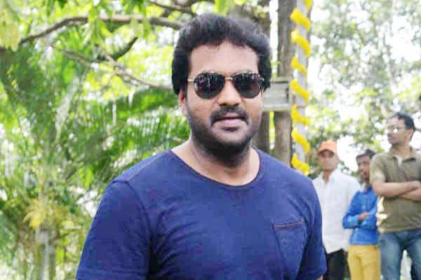 Sunil turns security officer for NTR - Trivikram's Next