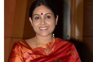 YSR biopic : Popular artist as YS Vijayamma ?