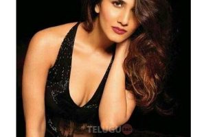 Vaani Kapoor Latest Stills