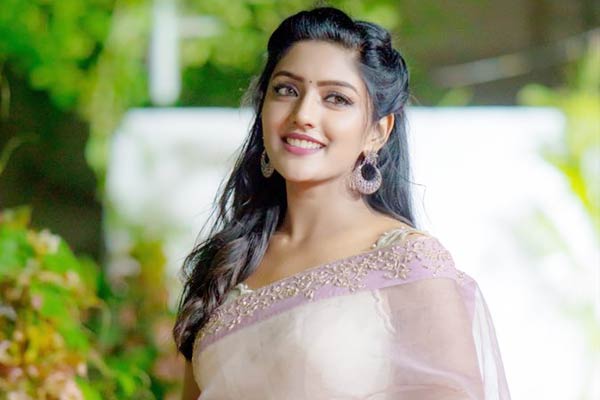 Eesha Rebba roped in for NTR’s Aravinda Sametha Veera Raghava