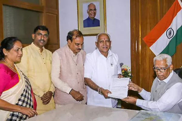 Karnataka Governor invites BJP's Yeddyurappa to form government