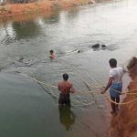 15 killed as tractor falls in Telangana canal