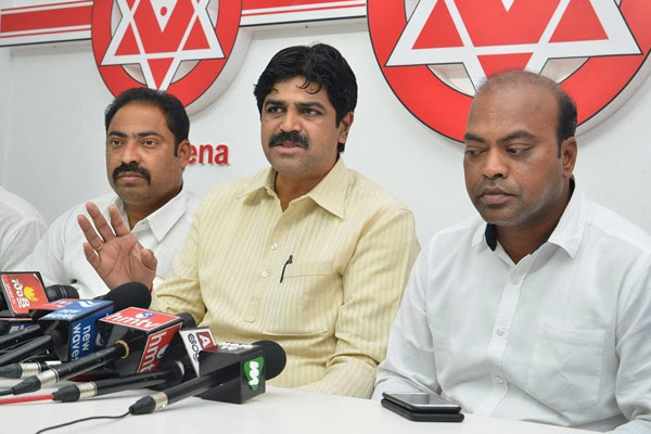 Addepally Sridhar sharp comments on Kalyan Dileep