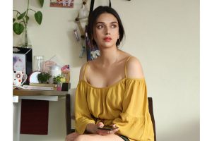 Aditi Rao stills from Sammohanam