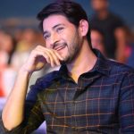 Mahesh Babu stuns with his droolworthy look