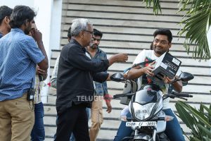 Naa Nuvve Working Stills