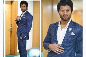 Vijay Deverakonda to auction his First Award
