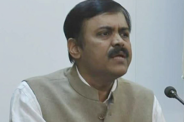 Netizens slam GVL Narasimha Rao