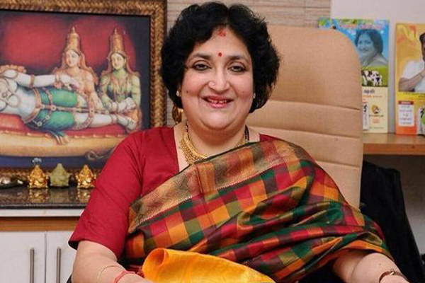 Supreme court Shocker to Latha Rajinikanth