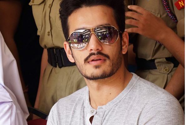 Akhil AKkineni