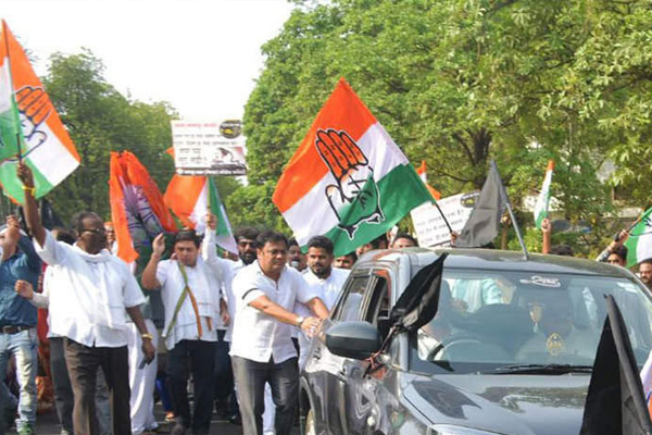 Opposition joins hands over Bharat Bandh