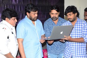 Chiranjeevi launched Desam lo Dongalu Paddaru Trailer