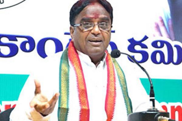 Ponnala finally gets Janagama seat