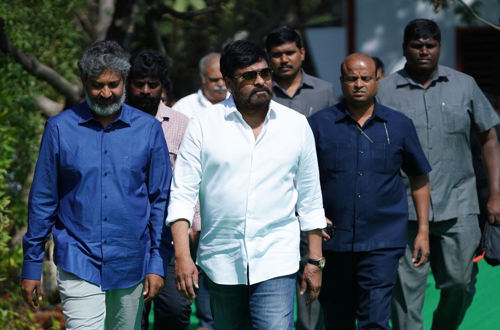 SS Rajamouli's warm welcome for Megastar Chiranjeevi 