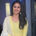 Keerthy Suresh to do a lady oriented film in Telugu