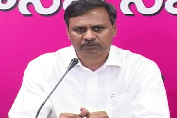 Goal is to win 16 MP seats TRS MLC Palla Rajeshwar Reddy