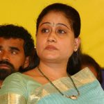 Why KCR didn't support CBN Delhi deeksha? explainWhy KCR didn't support CBN Delhi deeksha? explains Vijayashantis Vijayashanti