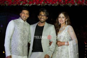 Allu Arjun at Arya Sayyesha Sangeeth