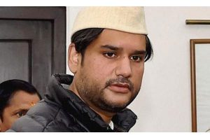 Sharing alcohol glass with woman kin cost Rohit his life