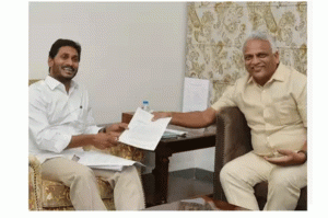 Yanam plea to Jagan for special status