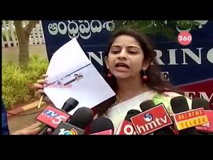 Video: Sadineni Yamini files police complaint against fake FB pages