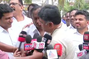 Scene reverse in Karnataka as rebel MLAs relent