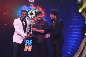 Bigg Boss Grand Finale: Rahul receives the title from Megastar Chiranjeevi