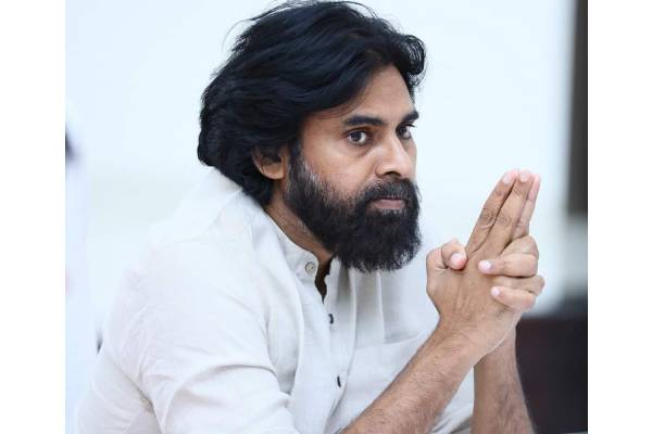 Pawan visits Amaravati, mocks at Capital confusion