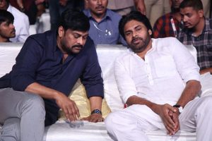 Chiranjeevi-Pawan conflicting statements on 3 Capitals