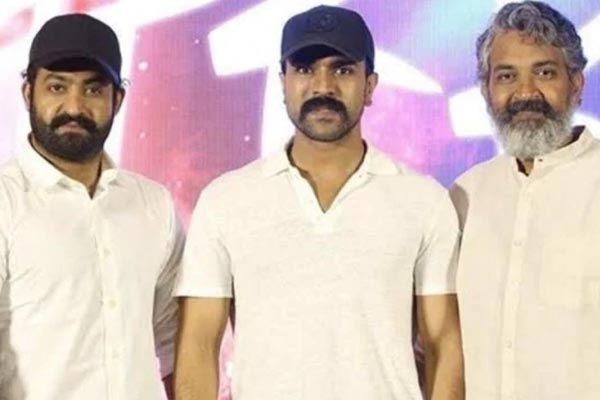 Rajamouli sets a deadline for Tarak and Charan