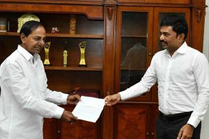 Megha Krishna Reddy donates Rs 5cr to KCR to combat corona