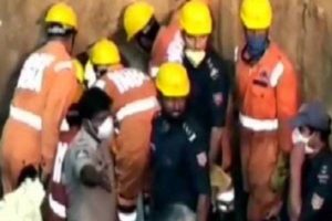 Operation to rescue child from borewell in Telangana fails