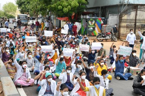 Gandhi Hospital on the boil, protesting doctors demand protective gear