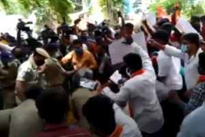 Bajrang Dal activists protest outside CM’s Lotus Pond