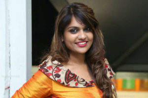 Kathi Karthika to join Congress!
