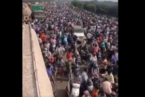 Massive rally at Vizag Steel Plant by all-party leaders