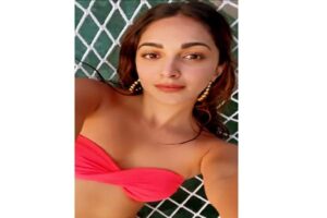 Kiara Advani misses the sunshine and tan