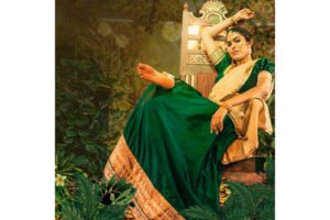 Divi Ups The Hotness Quotient With Mass Dance