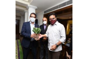 Kitex Group CMD discusses Rs 3,500 cr project with Telangana minister
