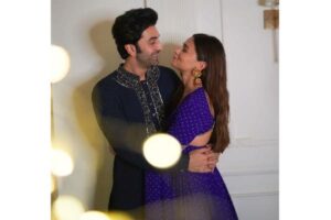 Alia Bhatt and Ranbir Kapoor make their relationship official