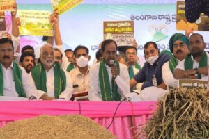 TRS ready to lead nationwide agitation of farmers: KCR