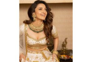 Diwali special pictures of Actress Neha Shetty