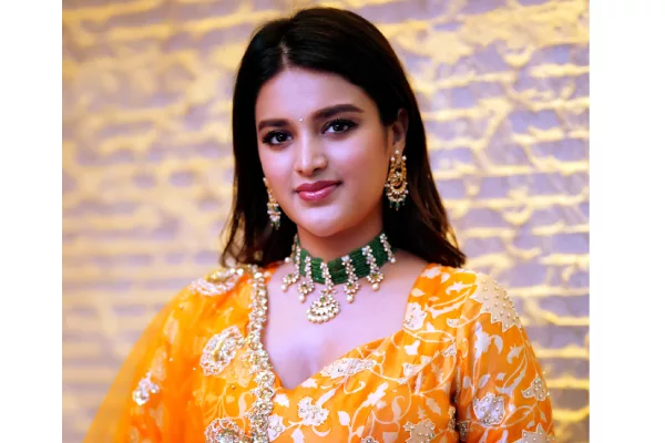 Nidhhi Agerwal takes responsibility in Pawan’s absence