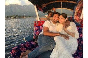 Arya’s post to actress-wife Sayyesha on third wedding anniversary wins hearts