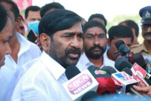 Centre conspiring to stop electricity sale to Telangana: Minister